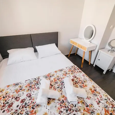 Marilyn Comfort Apartment Krakow